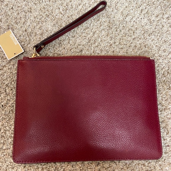 Michael Kors clutch - Picture 2 of 3